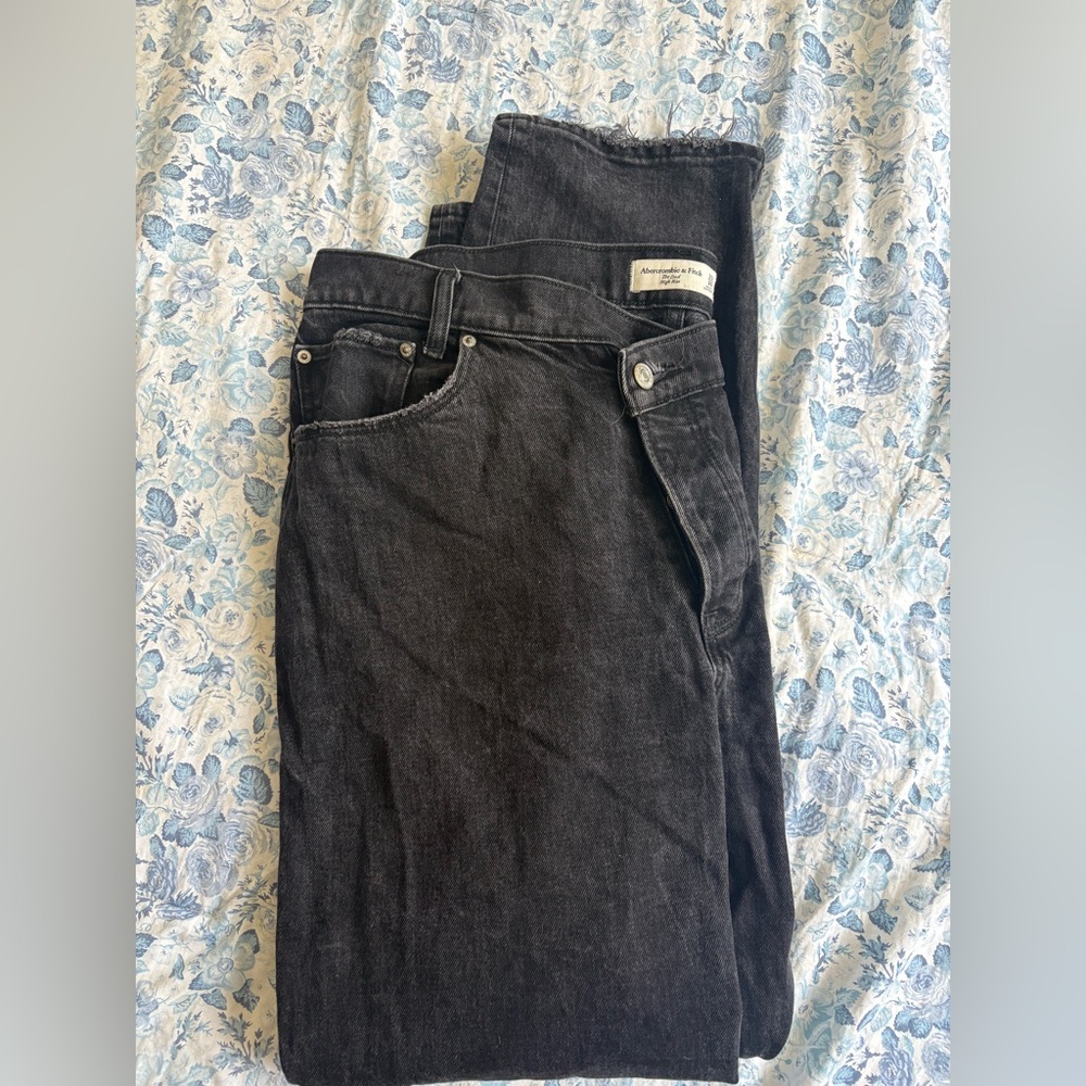 Abercrombie & Fitch Curvelove Dad High Rise Jeans